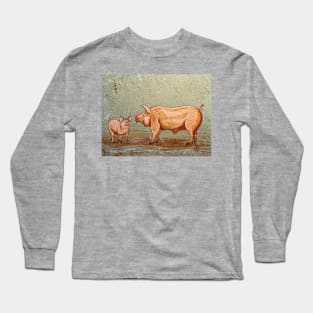 Pigs playing in the mud Long Sleeve T-Shirt